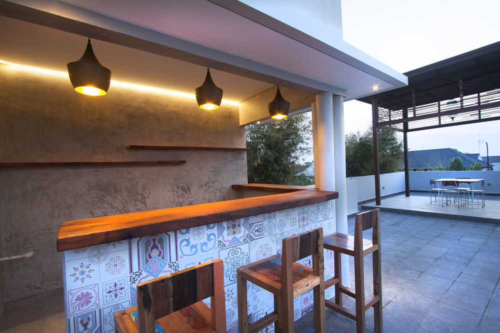 Zen Rooms Seminyak Kayu Jati Esterno foto