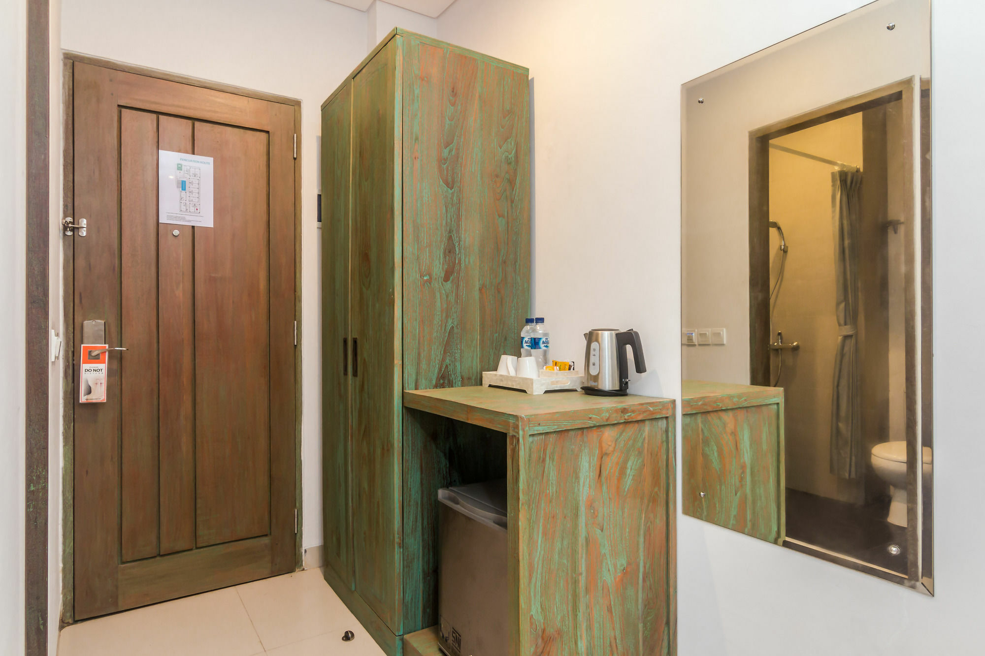 Zen Rooms Seminyak Kayu Jati Esterno foto