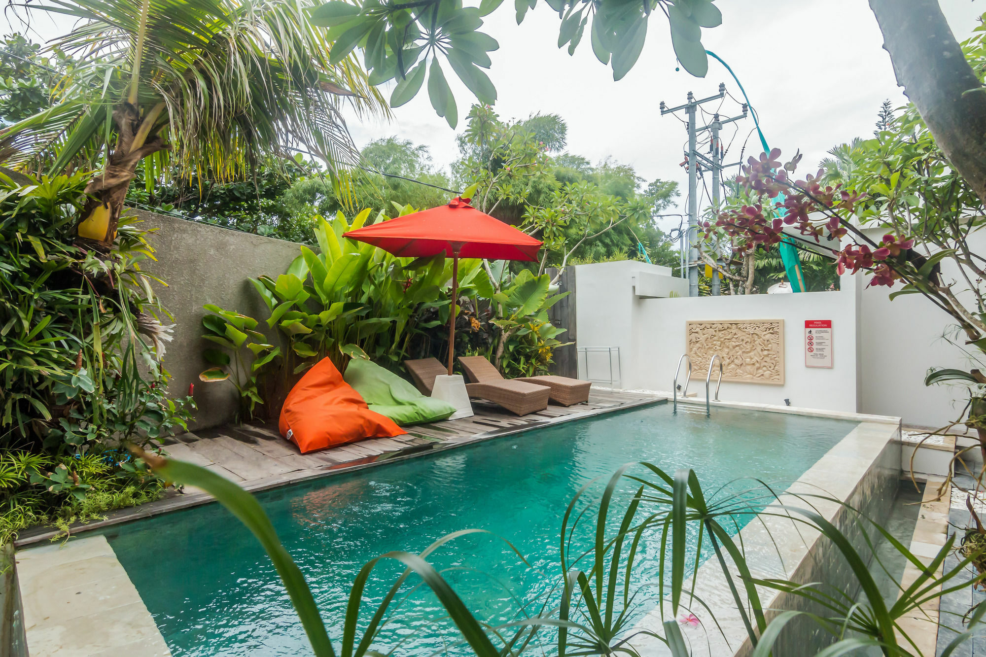 Zen Rooms Seminyak Kayu Jati Esterno foto